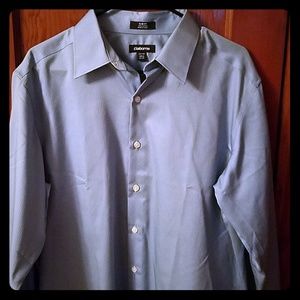 Claiborne button up shirt/slim fit